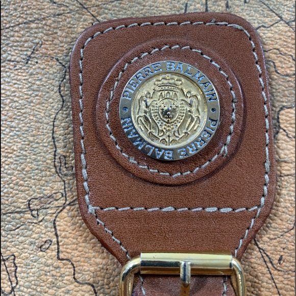 Genuine vintage PIERRE BALMAIN world map saddle bag crossbody - Picture 12 of 14